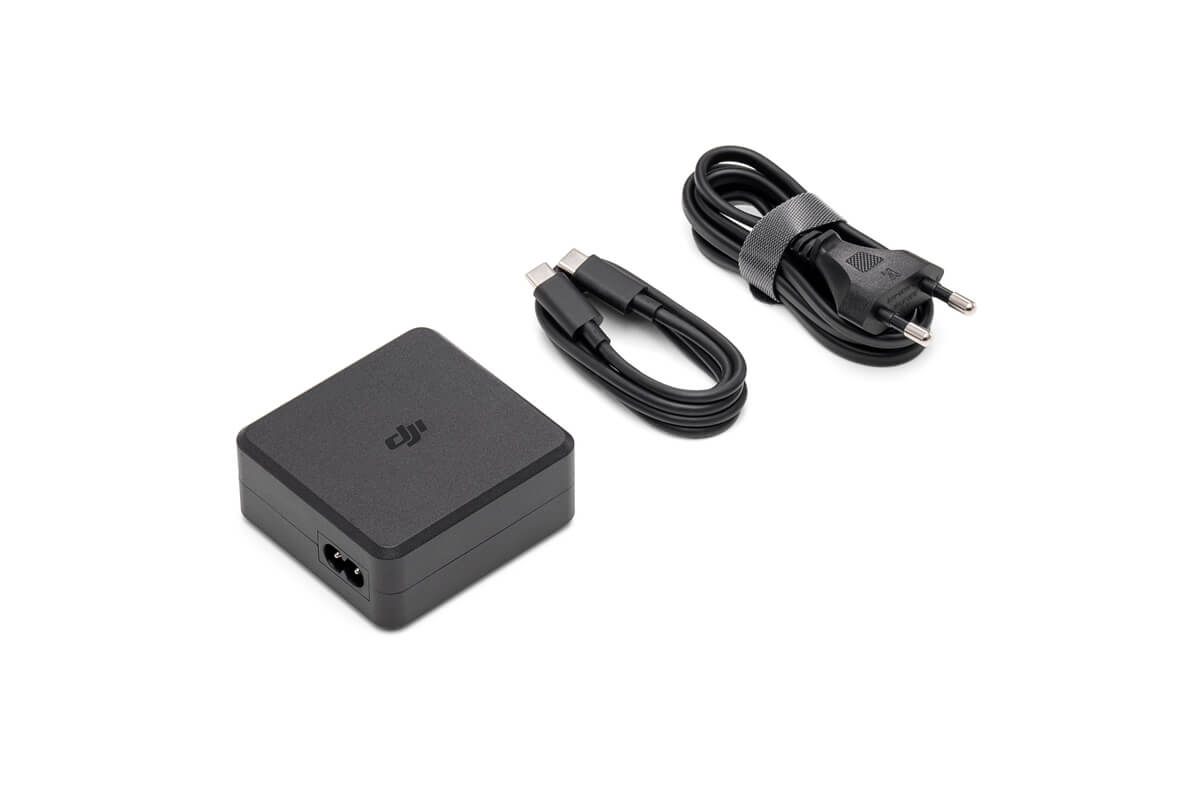 DJI 100W USB-C 전원 어댑터